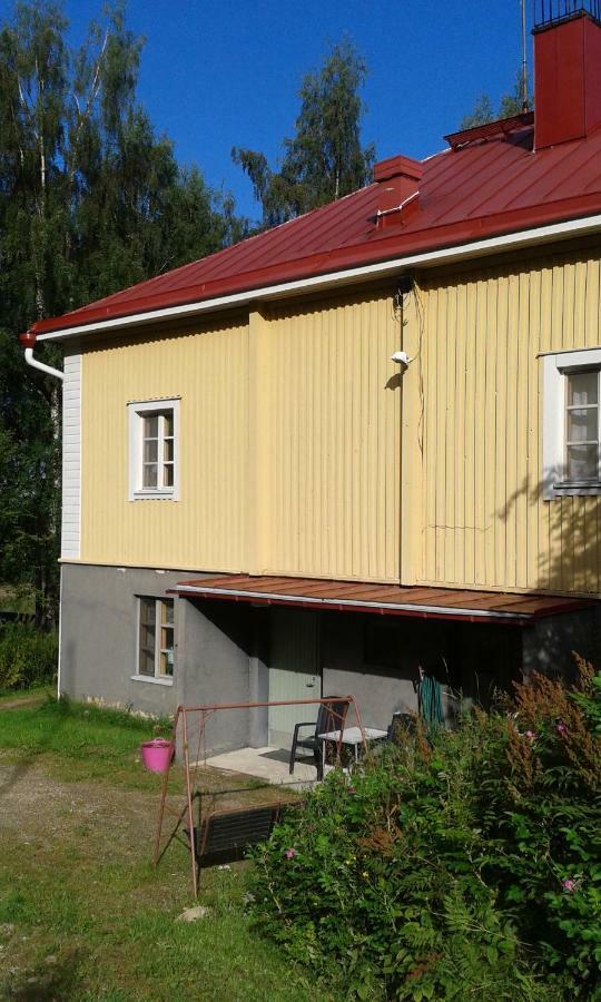 Koveron Majatalo Exterior photo